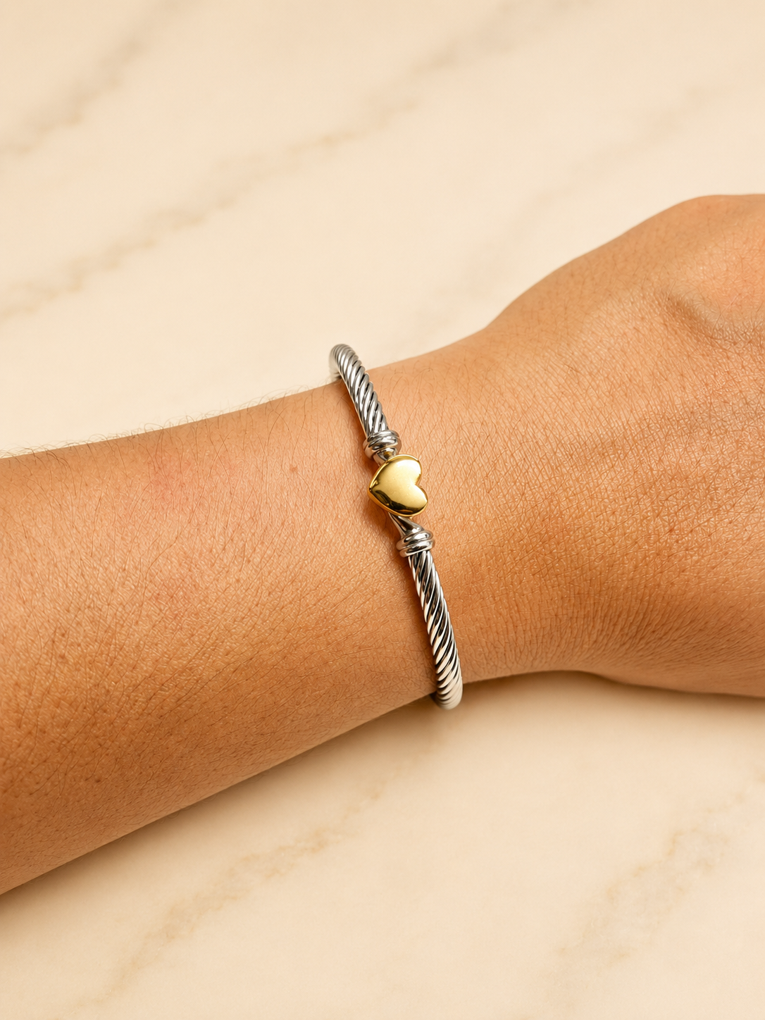 Kamila Bangle