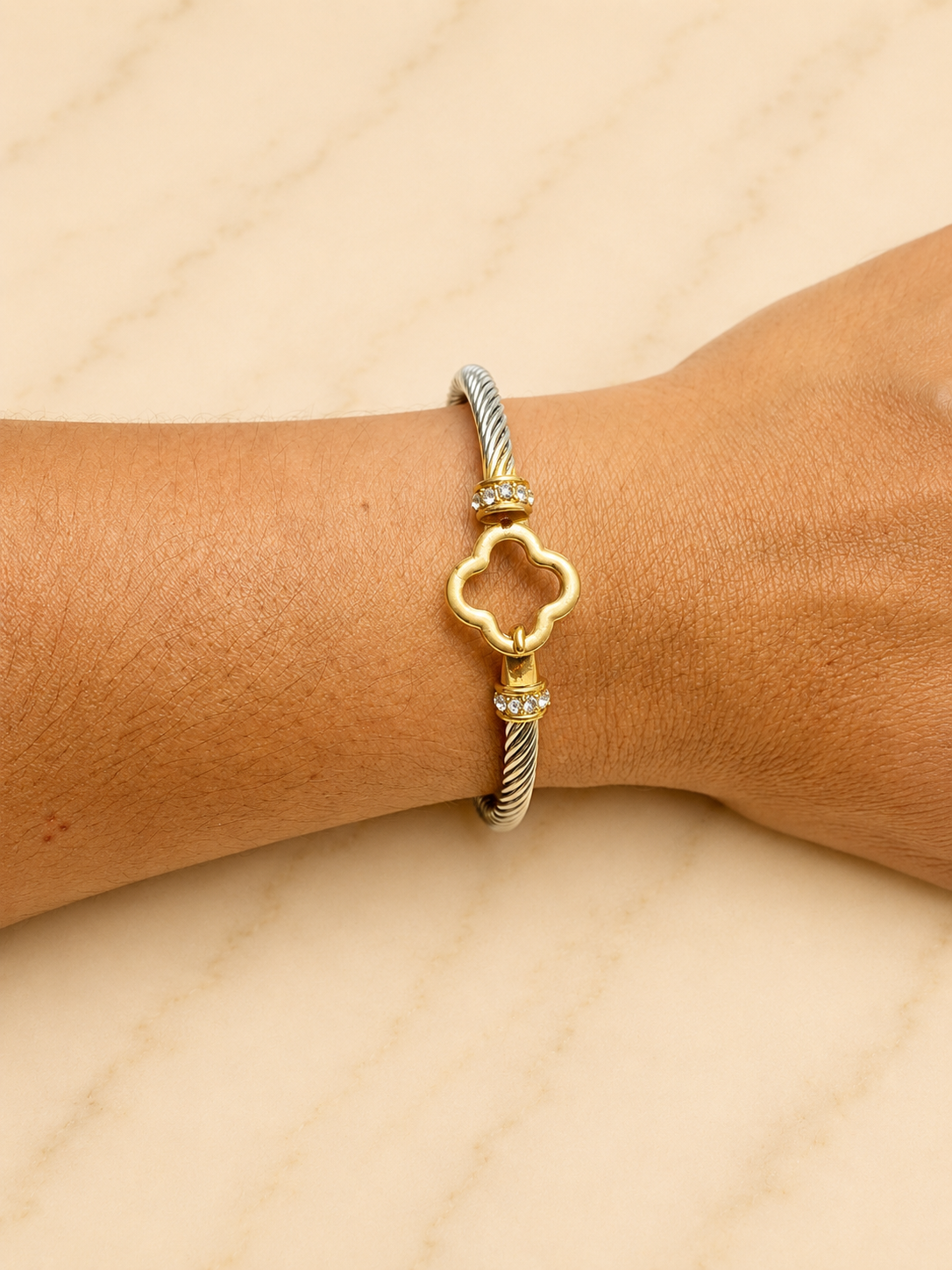 Laia Bangle