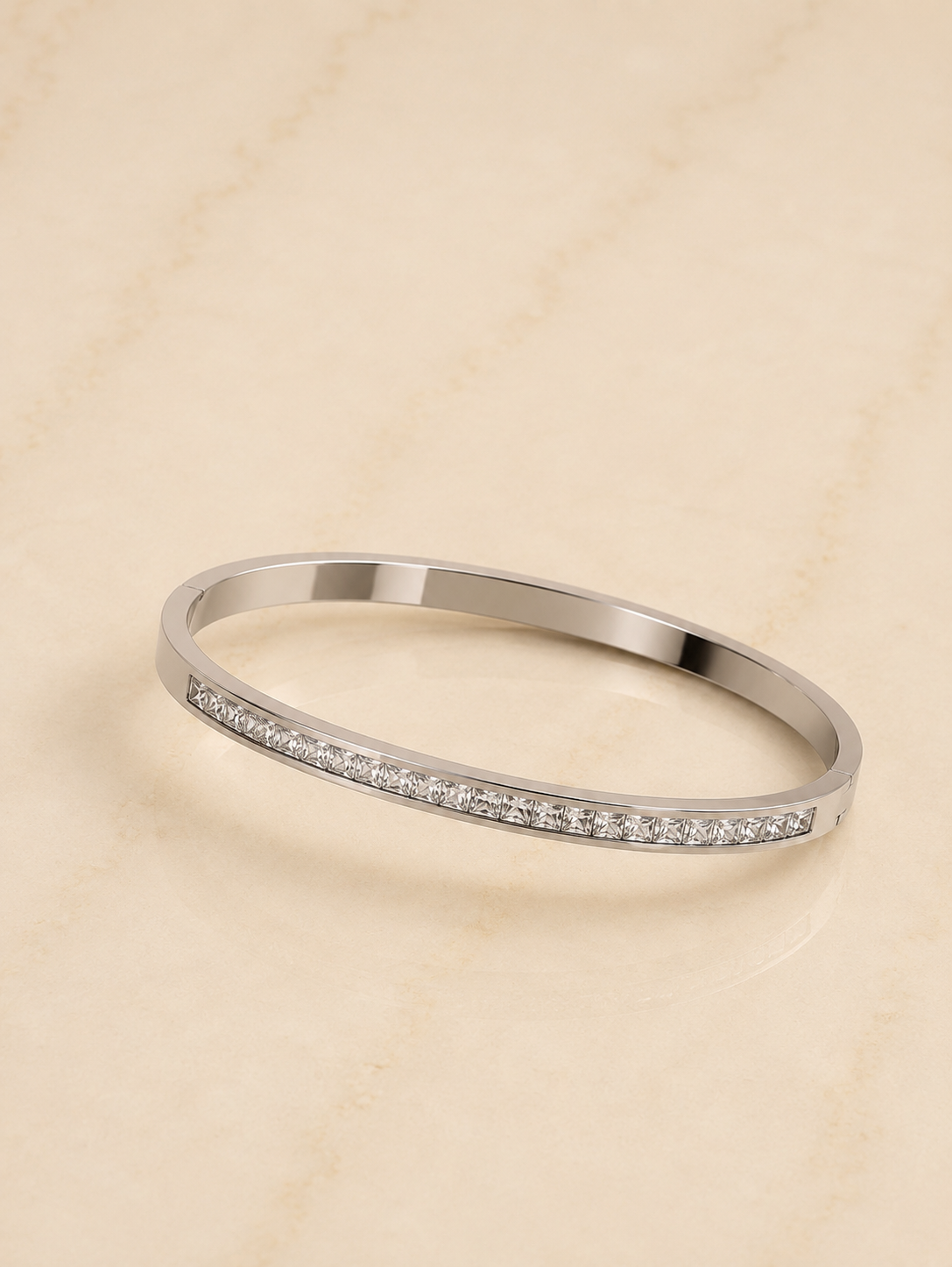 Soleil Bangle