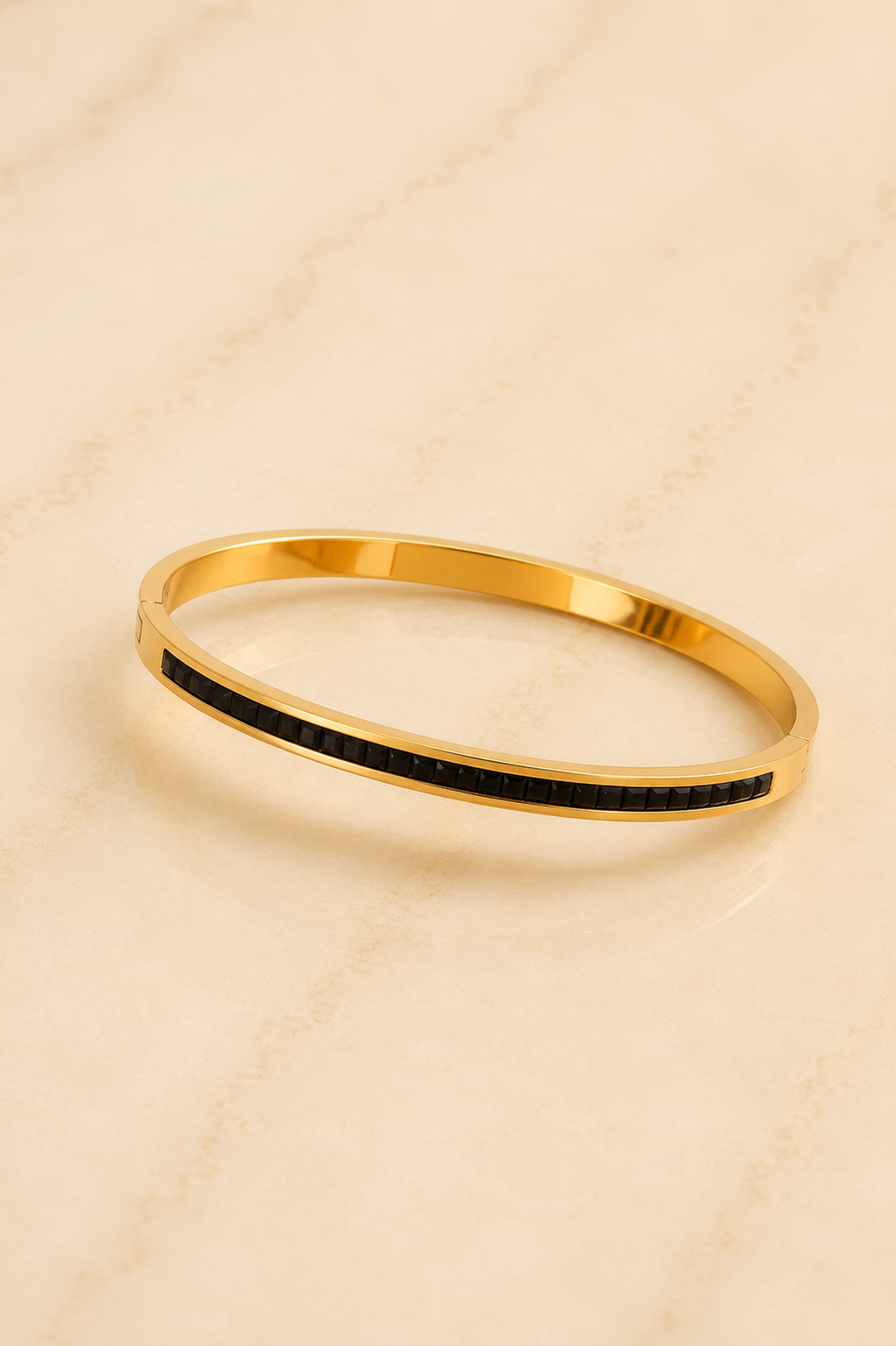 Soleil Bangle