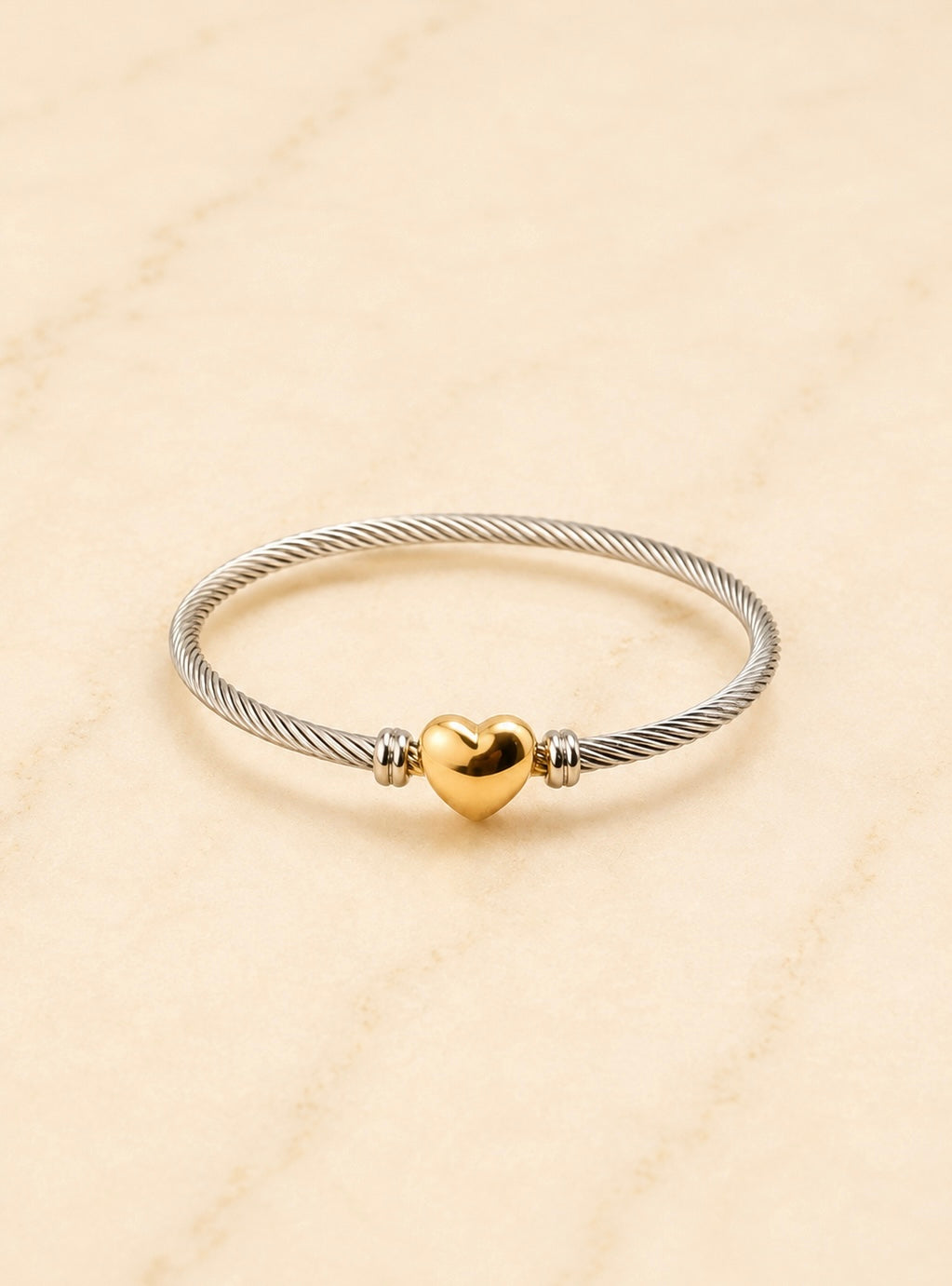 Kamila Bangle