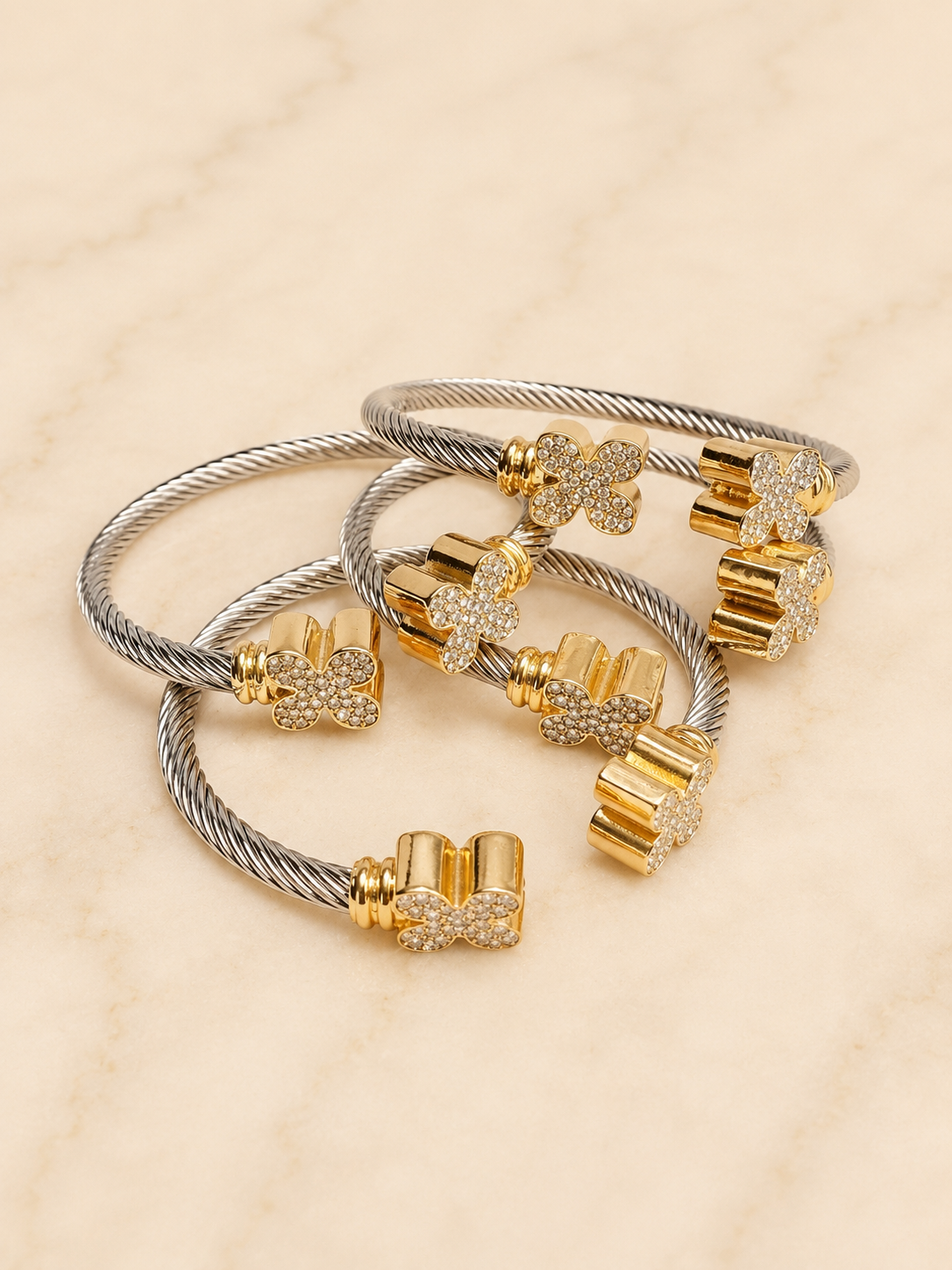 Cloe Cuff