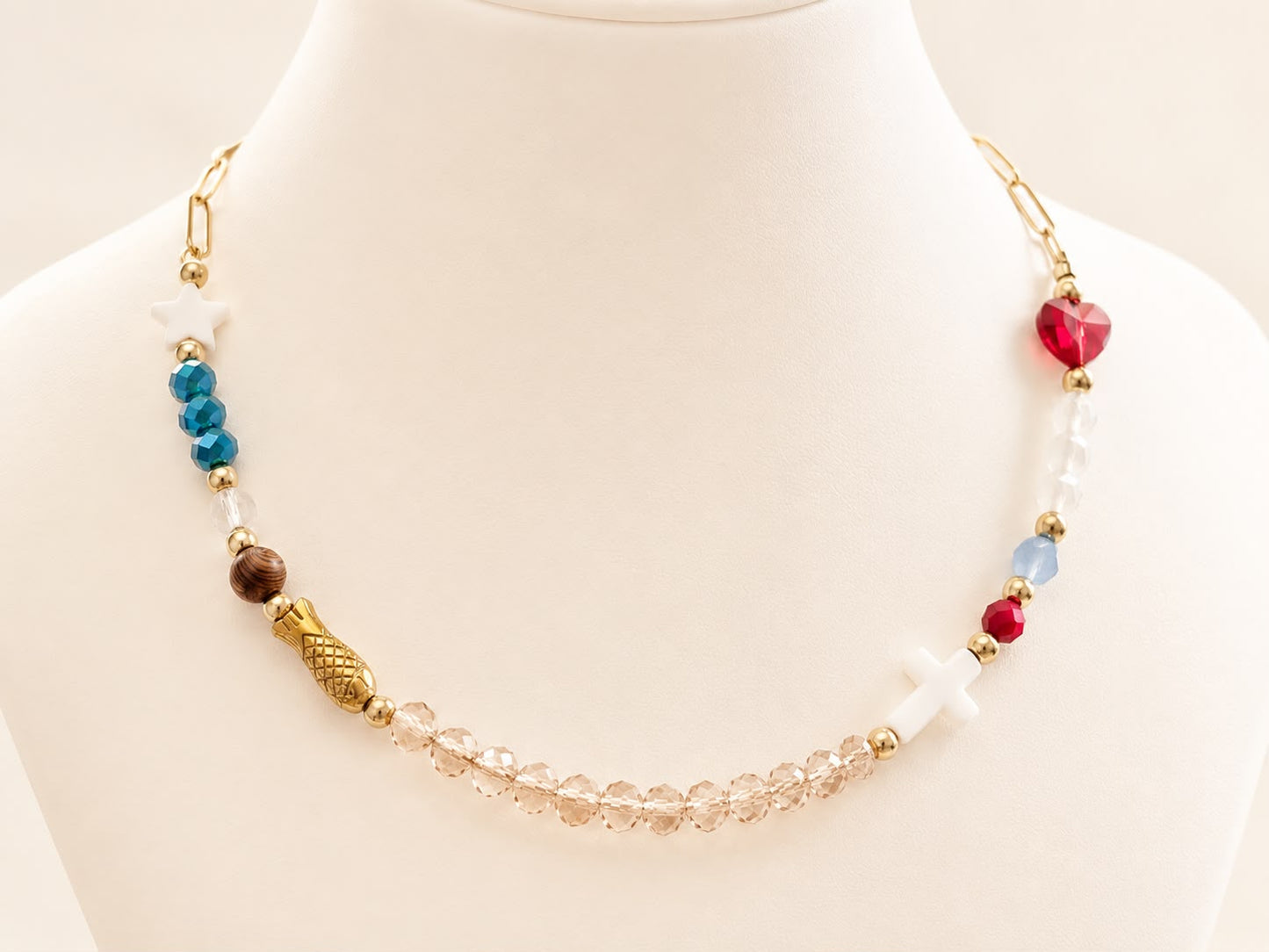 Historia de Jesús Necklace
